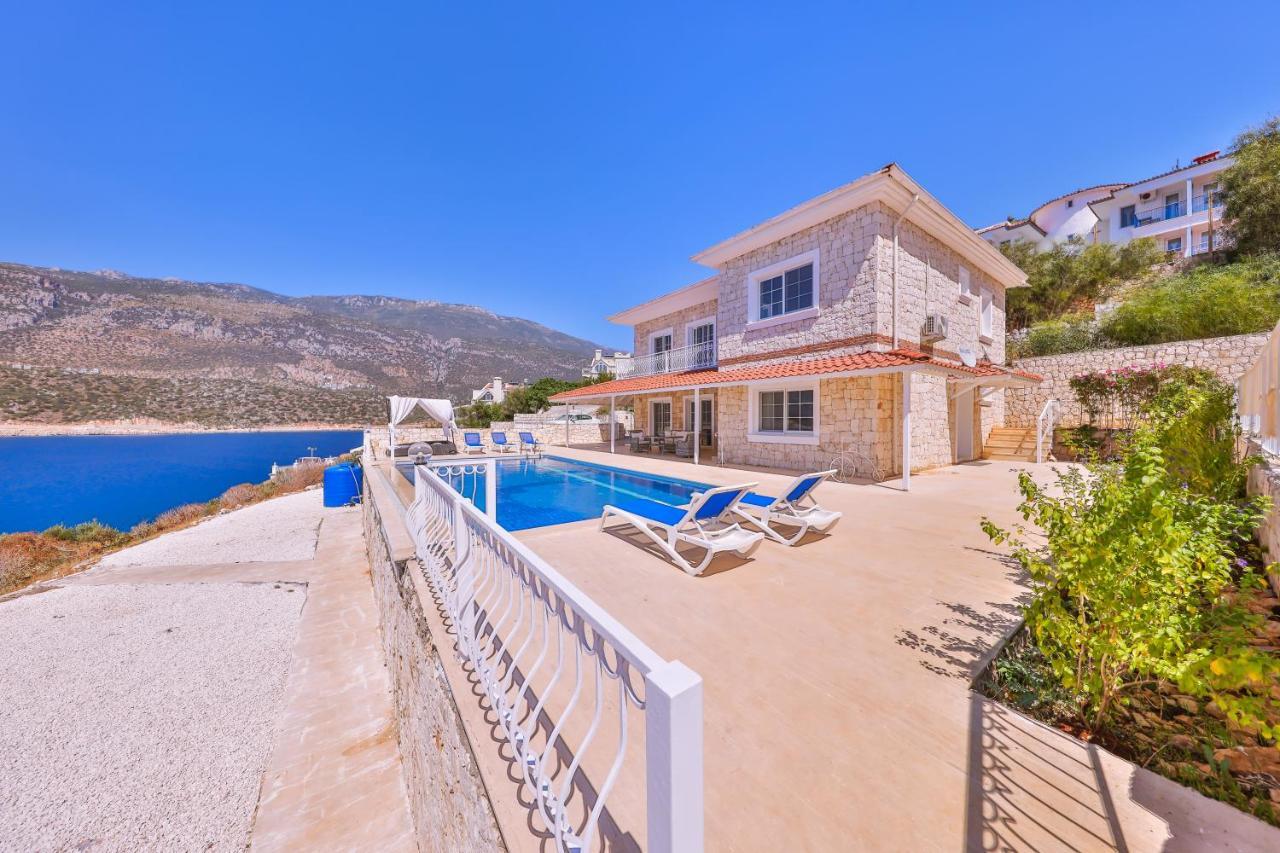 La Kumsal Denize Sifir Ve Ozel Havuzlu Dubleks Suit Kaş Esterno foto