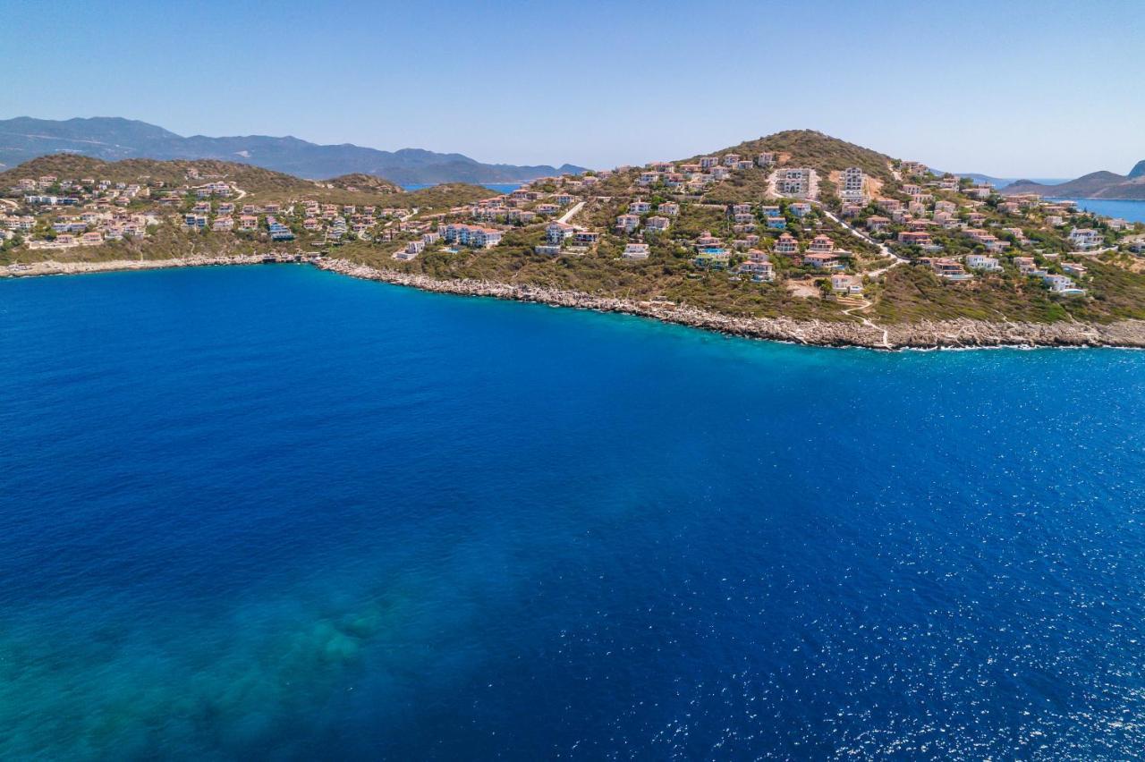 La Kumsal Denize Sifir Ve Ozel Havuzlu Dubleks Suit Kaş Esterno foto